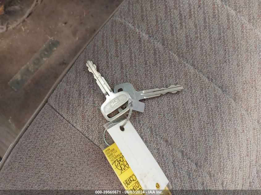 1996 Toyota Tacoma Xtracab VIN: 4TAWN72N7TZ104042 Lot: 39565671