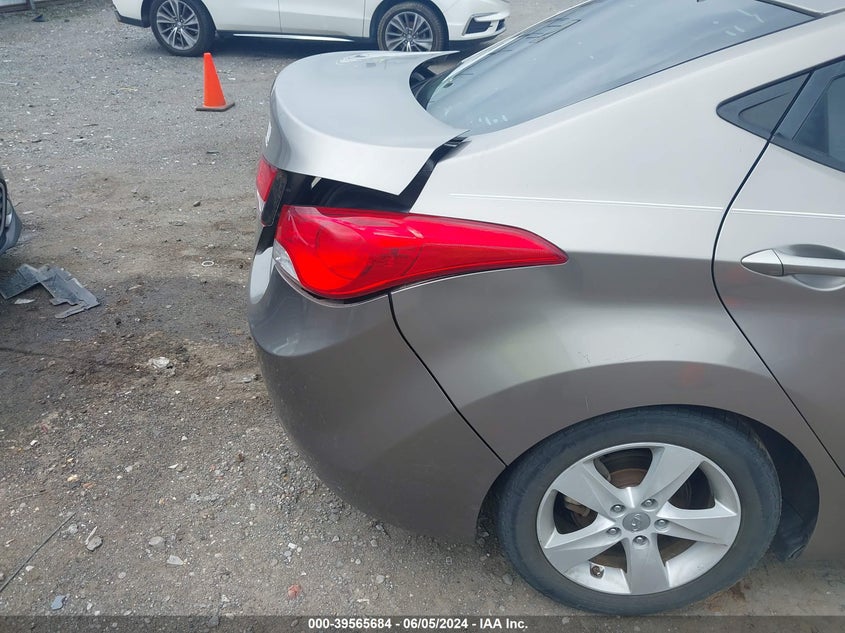 2012 Hyundai Elantra Gls VIN: 5NPDH4AE5CH065445 Lot: 39565684