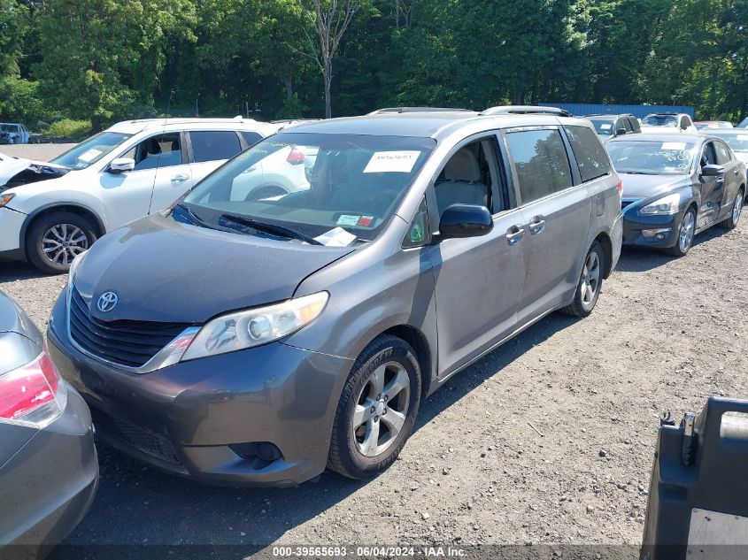 5TDKK3DCXCS246905 2012 Toyota Sienna Le V6 8 Passenger