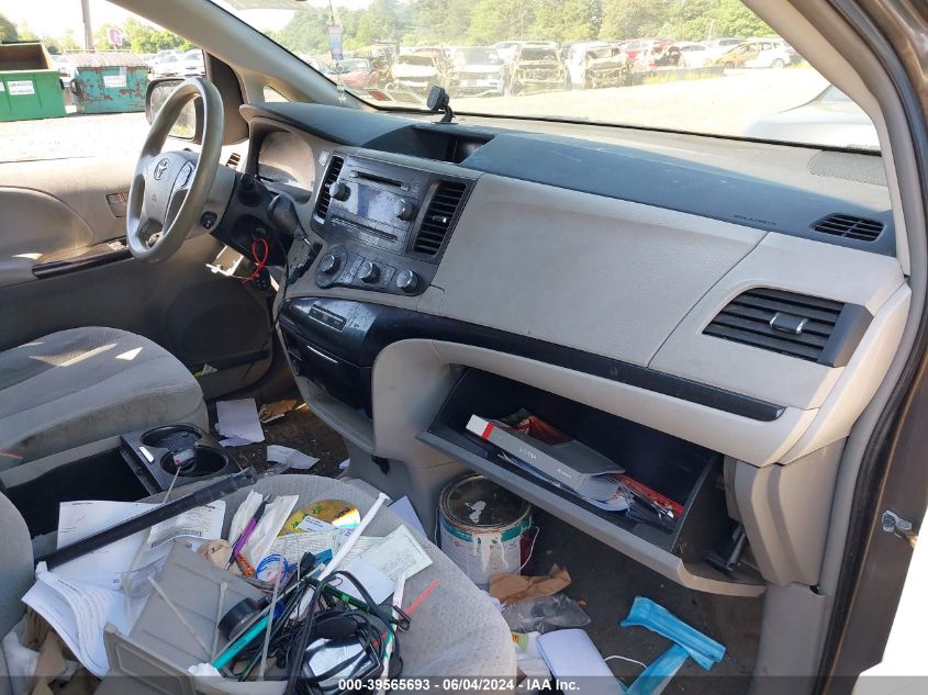 5TDKK3DCXCS246905 2012 Toyota Sienna Le V6 8 Passenger