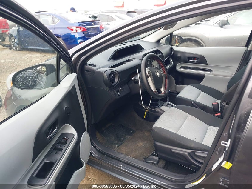 2014 Toyota Prius C Three VIN: JTDKDTB37E1566762 Lot: 39565806