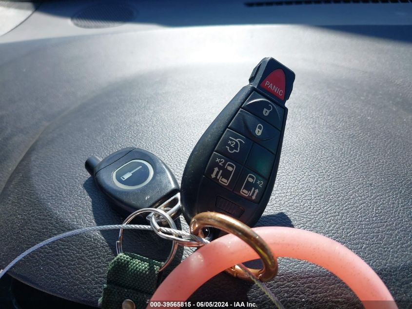 2016 Dodge Grand Caravan R/T VIN: 2C4RDGEG4GR312106 Lot: 39565815