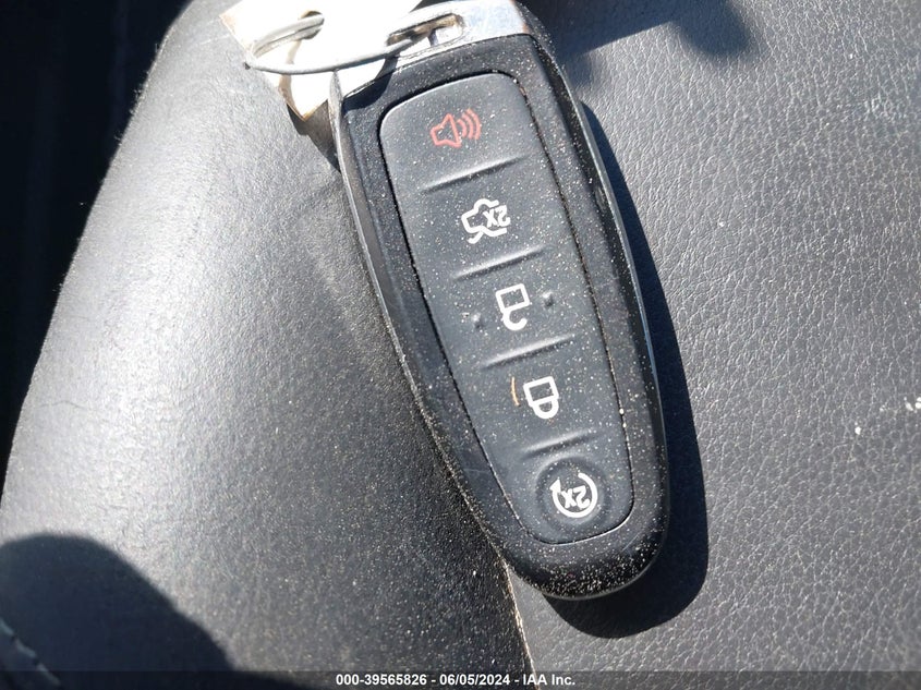 2016 Ford Escape Titanium VIN: 1FMCU9JX7GUA01503 Lot: 39565826