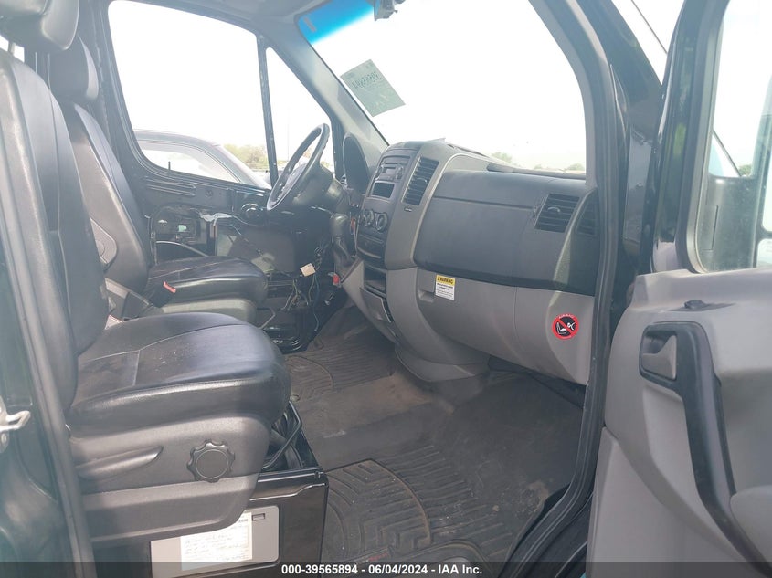 2013 Mercedes-Benz Sprinter 2500 High Roof VIN: WDZPE8CC5D5727924 Lot: 39565894