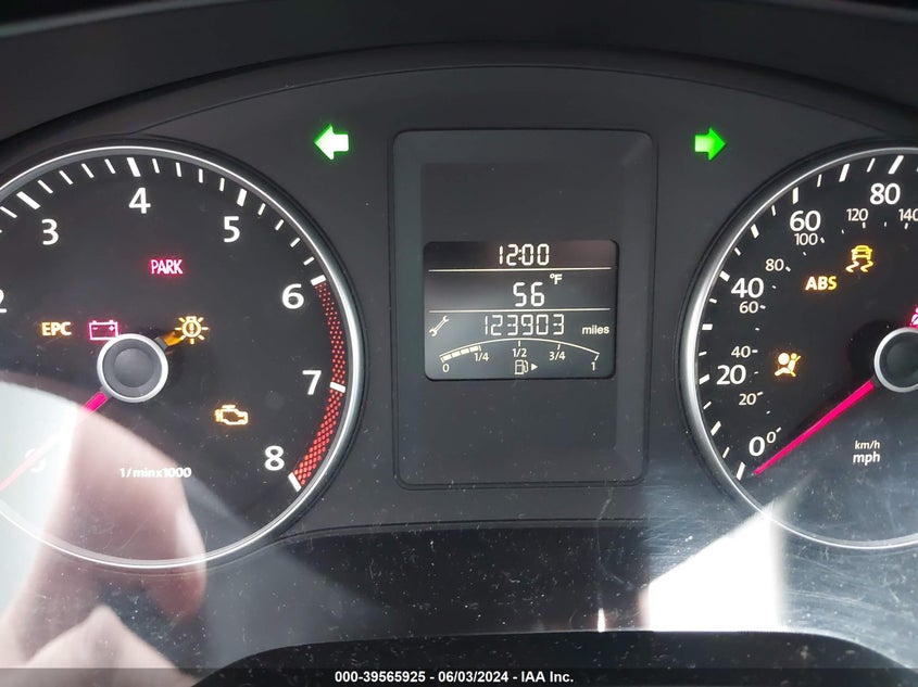 2012 Volkswagen Jetta 2.5L Se VIN: 3VWDX7AJ2CM359054 Lot: 39565925