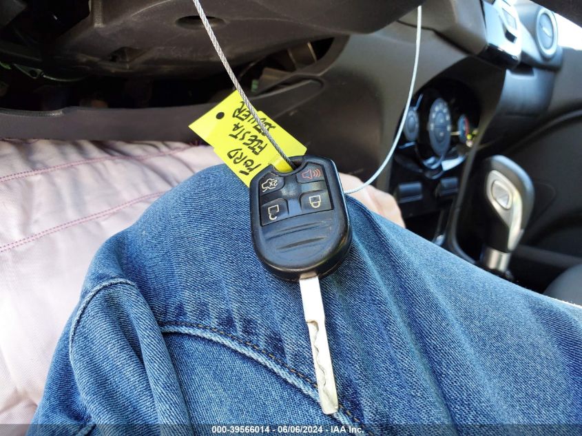 2015 Ford Fiesta Se VIN: 3FADP4BJ3FM220805 Lot: 39566014