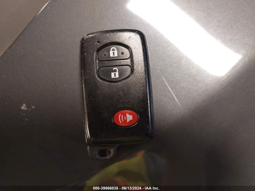 2013 Toyota Prius Two VIN: JTDKN3DU9D1696611 Lot: 39566035