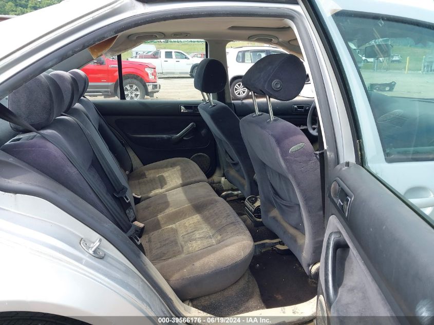 2003 Volkswagen Jetta Gls 1.8T VIN: 3VWSE69M23M010028 Lot: 39566176