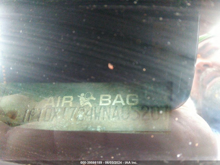 1998 Ford F-150 Standard/Xl/Xlt VIN: 1FTDX1724WNA05207 Lot: 39566189