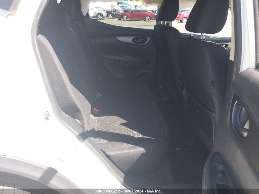 2017 Nissan Rogue Sport S VIN: JN1BJ1CR0HW130894 Lot: 39566212