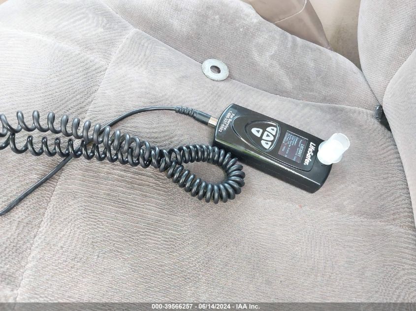 2004 Chevrolet Trailblazer Ls VIN: 1GNDS13S042318409 Lot: 39566257