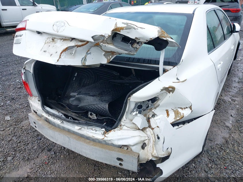 2014 Toyota Camry Le VIN: 4T4BF1FK5ER424930 Lot: 39566319