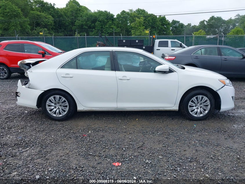 2014 Toyota Camry Le VIN: 4T4BF1FK5ER424930 Lot: 39566319