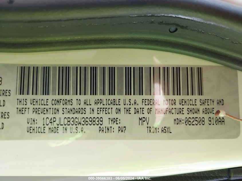 2016 Jeep Cherokee Latitude VIN: 1C4PJLCB3GW369839 Lot: 39566383