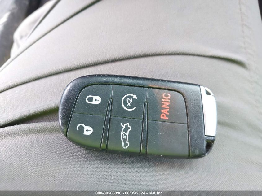 2017 Chrysler 300 300S VIN: 2C3CCABG4HH663202 Lot: 39566390