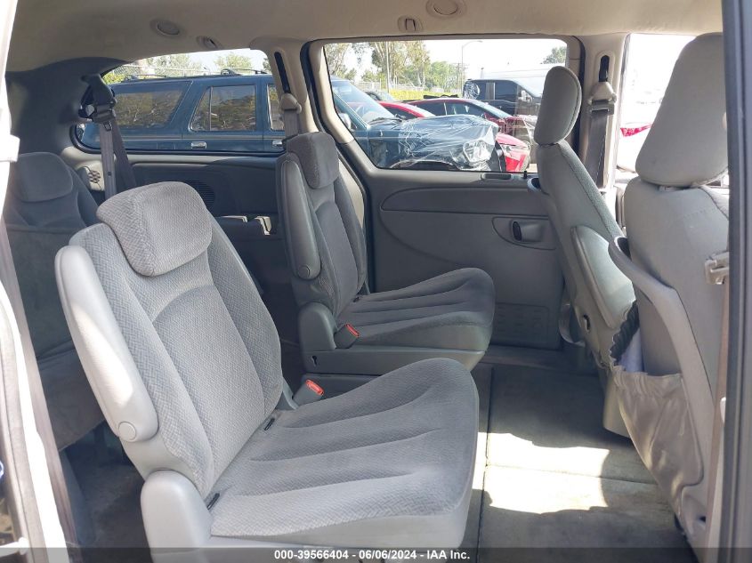 2005 Chrysler Town & Country Lx VIN: 2C4GP44R05R447094 Lot: 39566404