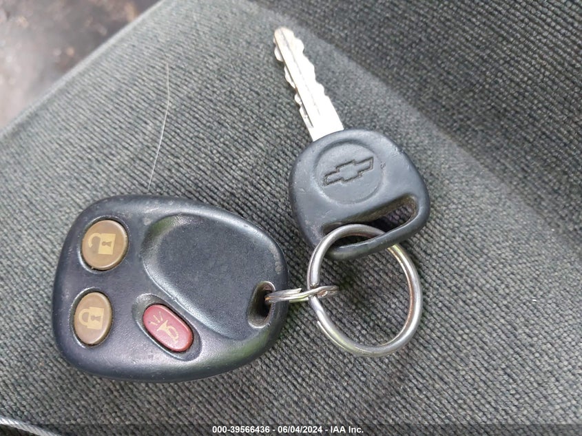 2003 Chevrolet Silverado 1500 Ls VIN: 2GCEK19V831378547 Lot: 39566436