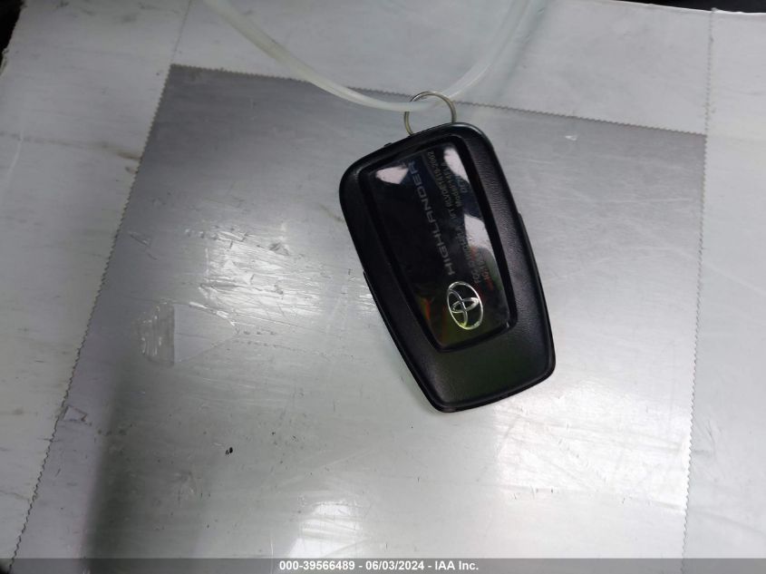 2023 Toyota Highlander Hybrid Le VIN: 5TDBBRCH4PS105723 Lot: 39566489