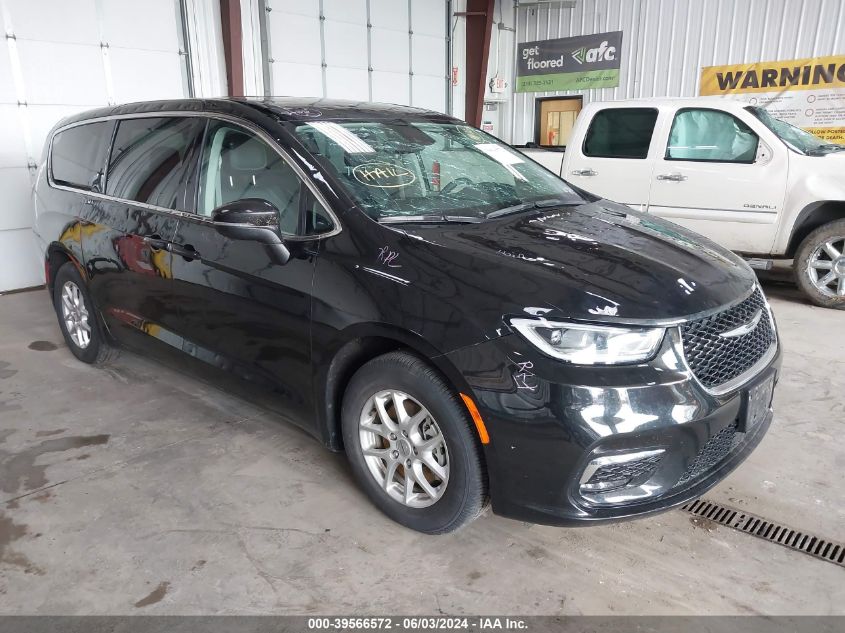 2023 Chrysler Pacifica Touring L VIN: 2C4RC1BG5PR624424 Lot: 39566572