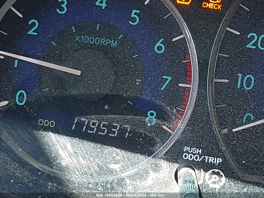 2010 Toyota Sienna Xle VIN: 5TDYK4CC5AS307799 Lot: 39566698