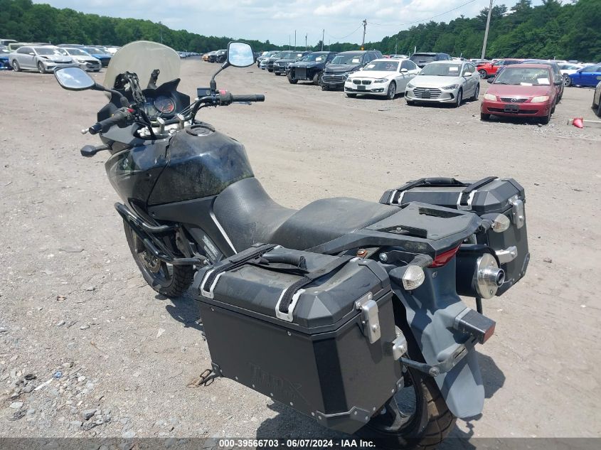 2011 Suzuki Dl650 A VIN: JS1VP54B6B2100258 Lot: 39566703