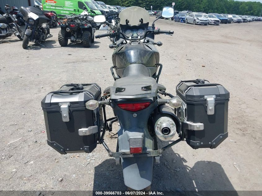 2011 Suzuki Dl650 A VIN: JS1VP54B6B2100258 Lot: 39566703