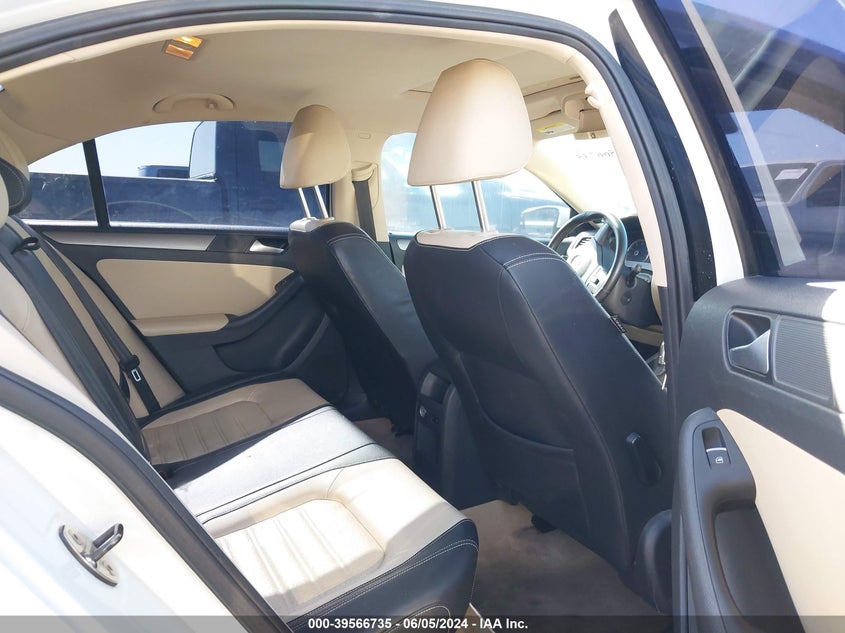 2014 Volkswagen Jetta 1.8T Sel VIN: 3VWL07AJ8EM434715 Lot: 39566735