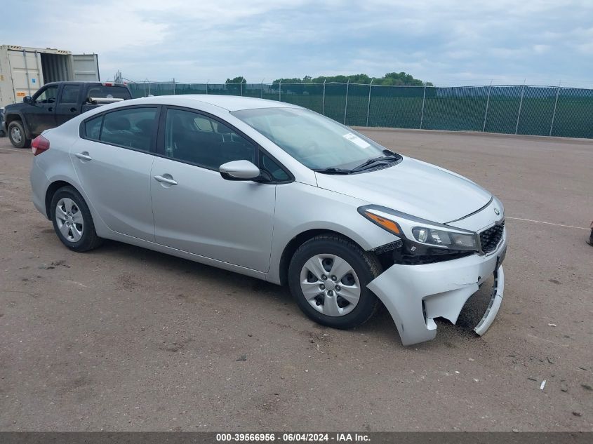 2017 Kia Forte Lx VIN: 3KPFL4A77HE136813 Lot: 39566956