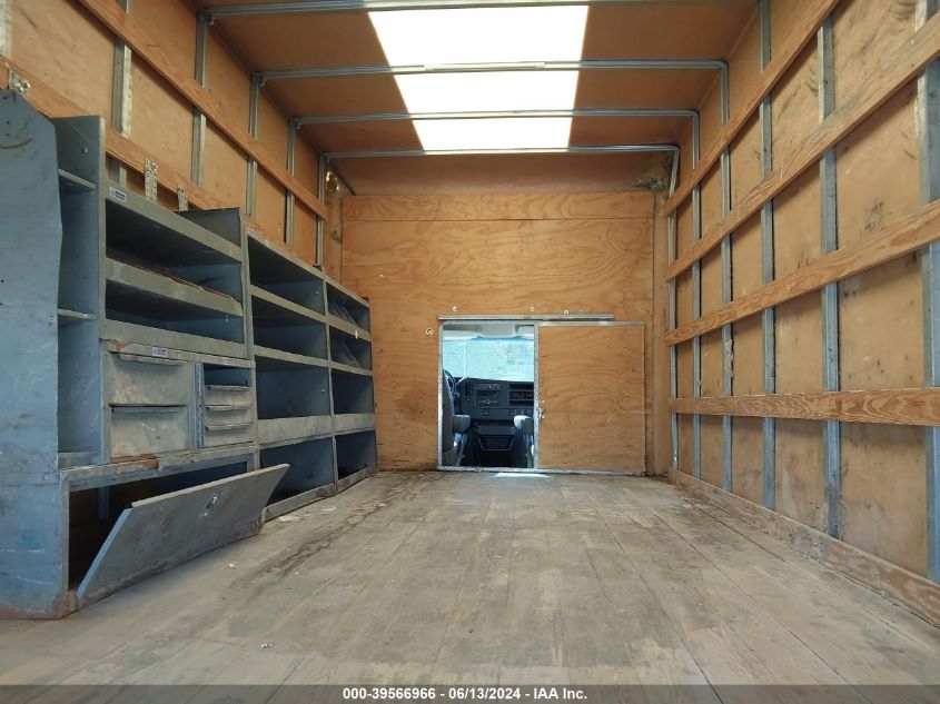 2016 GMC Savana Cutaway 3500 VIN: 1GD37TCG8G1136475 Lot: 39566966