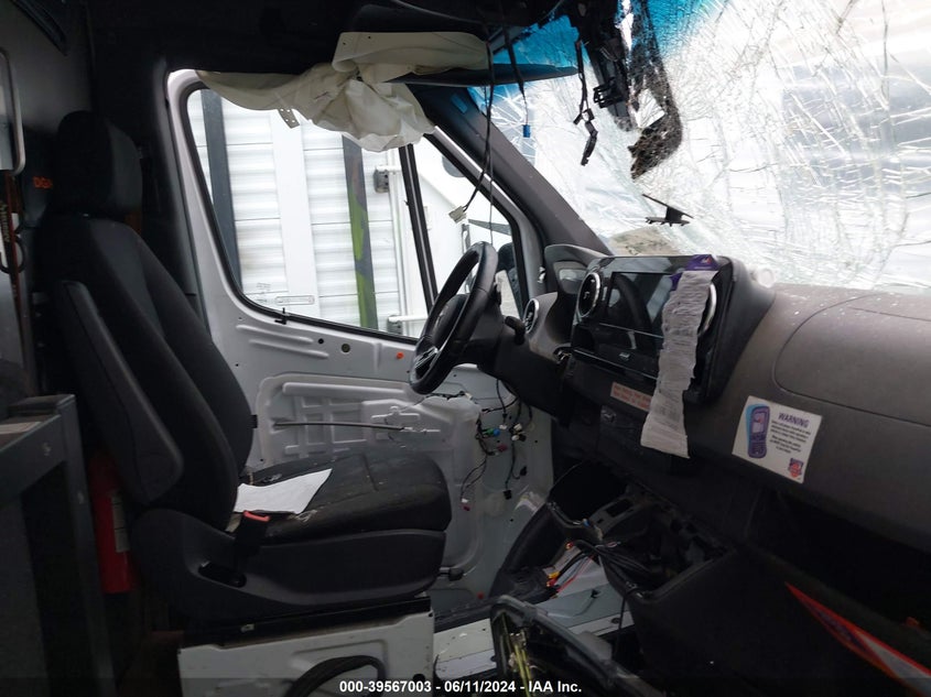 2021 Mercedes-Benz Sprinter 2500 High Roof I4 Diesel VIN: W1Y4DCHY7MT060522 Lot: 39567003