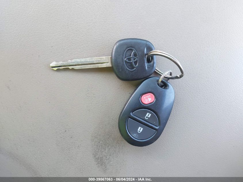 2012 Toyota Sequoia Sr5 4.6L V8 VIN: 5TDZM5G11CS003272 Lot: 39567063