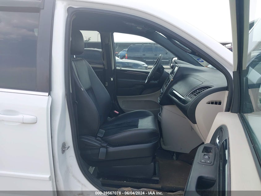 2017 DODGE GRAND CARAVAN SXT - 2C4RDGCG4HR848686