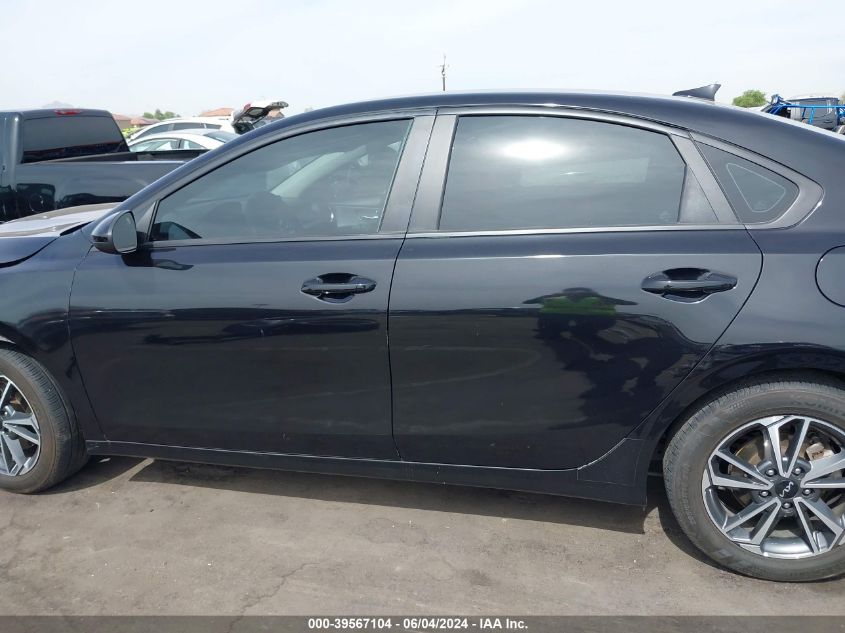 2022 Kia Forte Lxs VIN: 3KPF24AD5NE461593 Lot: 39567104