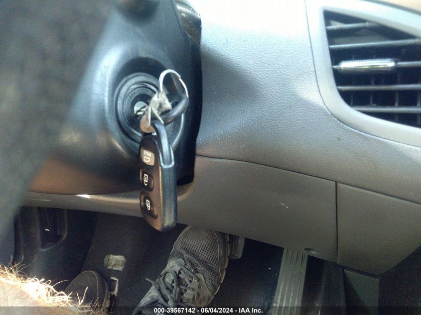 2013 HYUNDAI ELANTRA GLS/LIMITED - 5NPDH4AE8DH407469