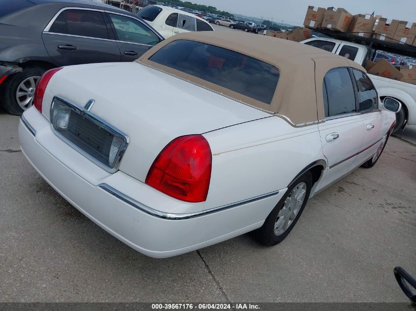 2008 Lincoln Town Car Signature Limited VIN: 2LNHM82V58X640311 Lot: 39567176