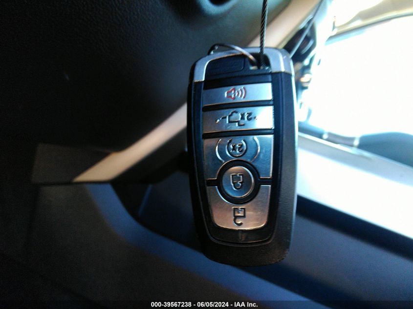 2018 Ford F-350 Lariat VIN: 1FT8W3BT8JEC06858 Lot: 39567238