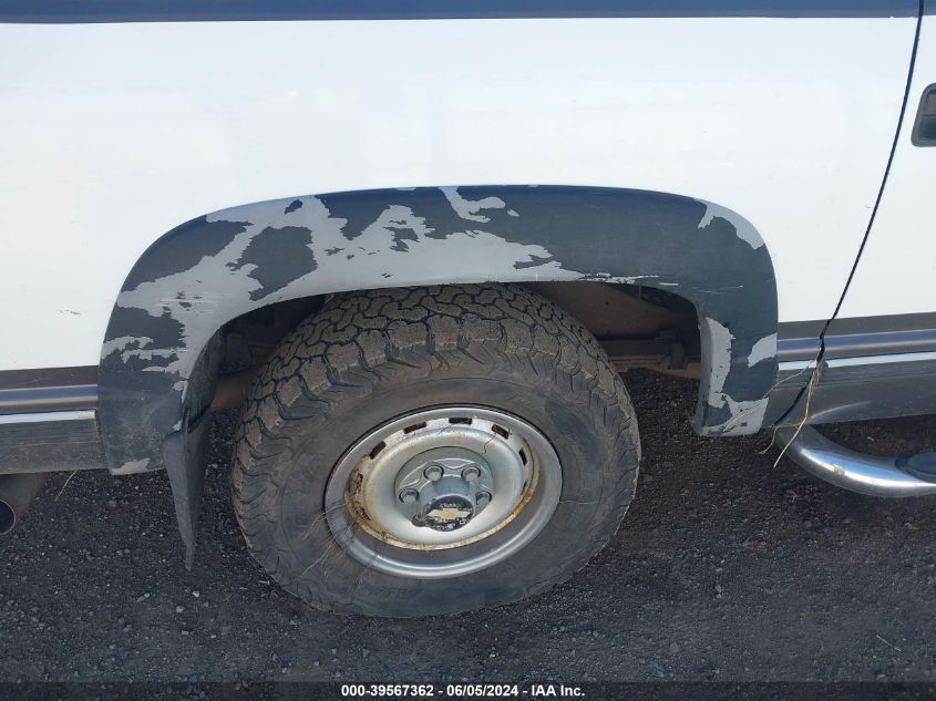 1992 Chevrolet Suburban K1500 VIN: 1GNFK16K1NJ326661 Lot: 39567362