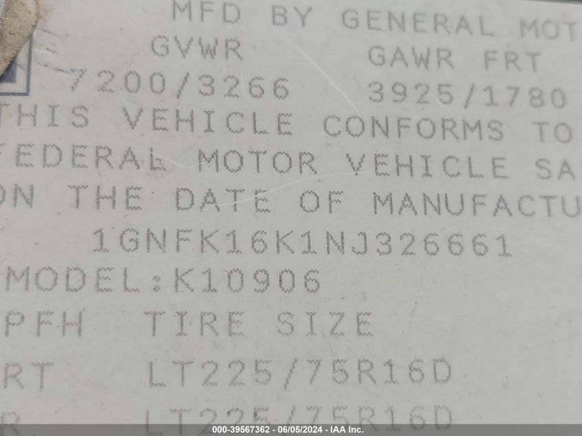 1992 Chevrolet Suburban K1500 VIN: 1GNFK16K1NJ326661 Lot: 39567362