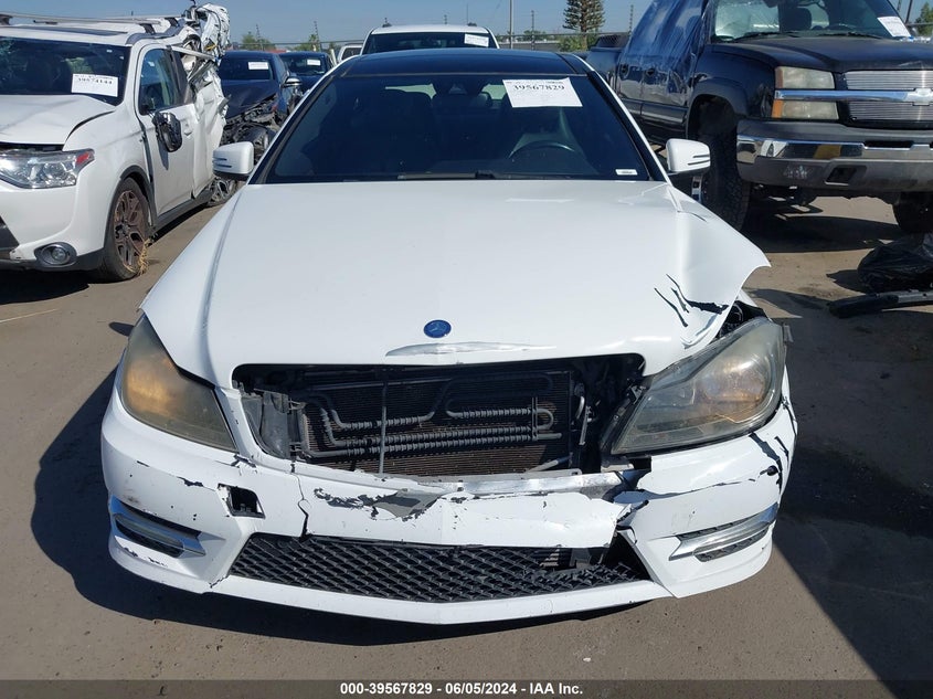 2014 Mercedes-Benz C 250 VIN: WDDGJ4HB2EG256881 Lot: 39567829
