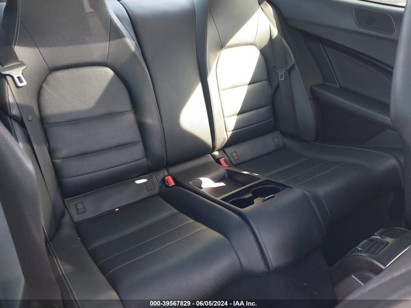 2014 Mercedes-Benz C 250 VIN: WDDGJ4HB2EG256881 Lot: 39567829