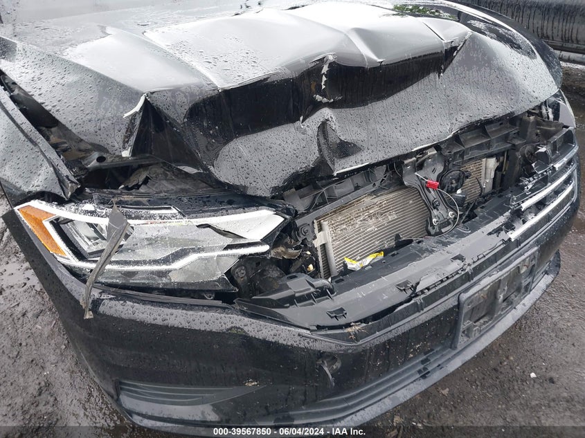 2020 Volkswagen Jetta 1.4T R-Line/1.4T S/1.4T Se VIN: 3VWC57BU7LM087322 Lot: 39567850