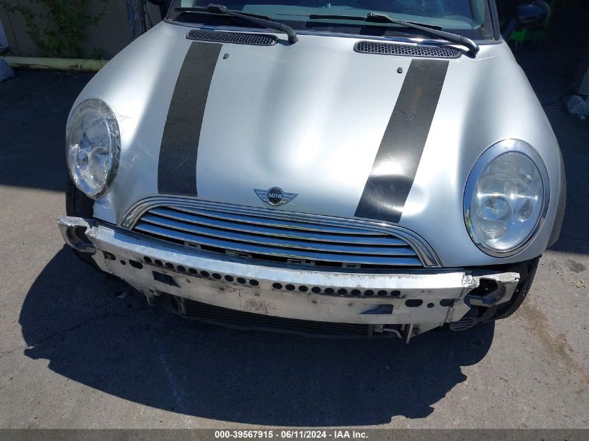 2004 Mini Cooper VIN: WMWRC334X4TJ58510 Lot: 39567915