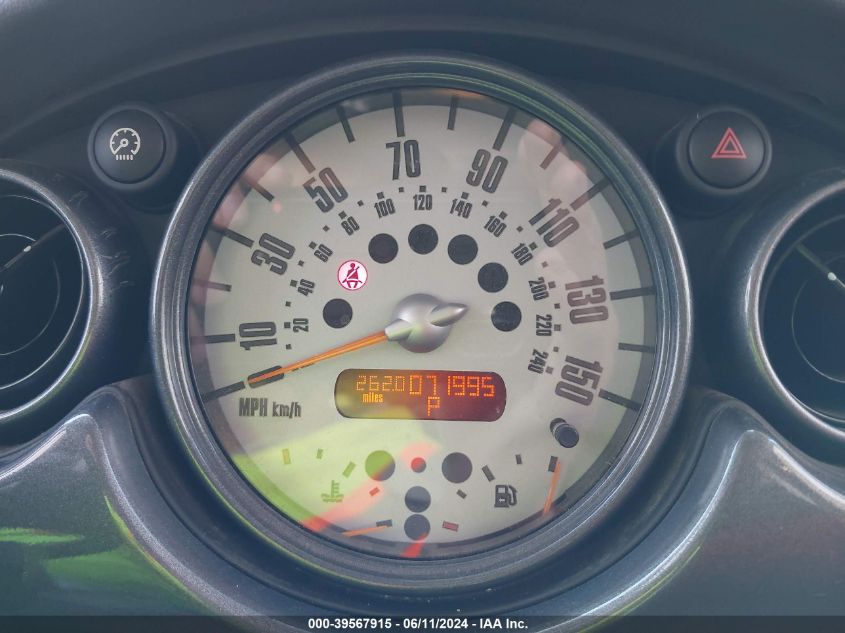 2004 Mini Cooper VIN: WMWRC334X4TJ58510 Lot: 39567915