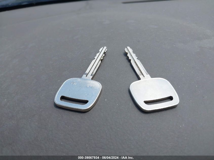 2004 Toyota Corolla Le VIN: JTDBR32E942029788 Lot: 39567934