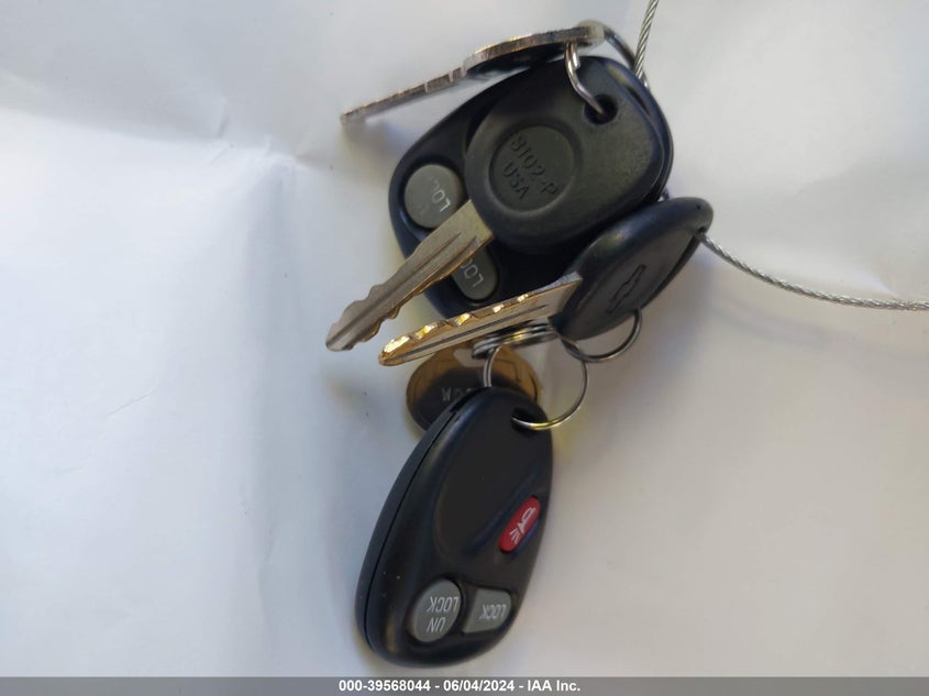 2001 Chevrolet Silverado 1500 Ls VIN: 1GCEC19T01Z211762 Lot: 39568044