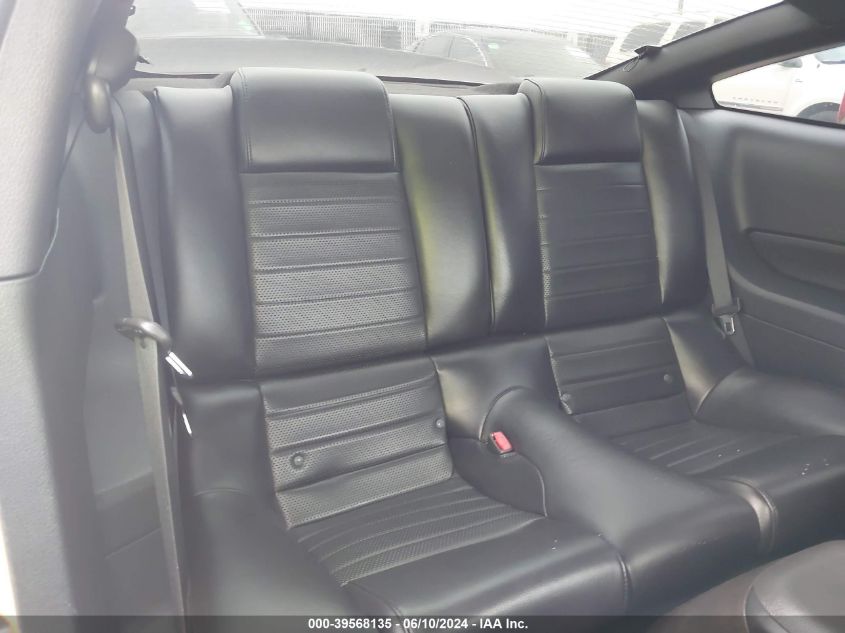 2007 Ford Mustang Gt Deluxe/Gt Premium VIN: 1ZVFT82H775245665 Lot: 39568135