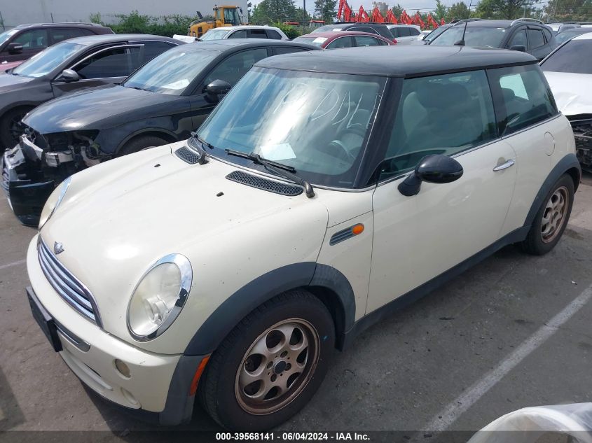 2005 Mini Cooper VIN: WMWRC33585TK62035 Lot: 39568141