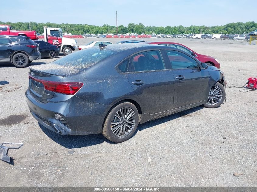 2024 Kia Forte Gt-Line VIN: 3KPF54AD7RE743196 Lot: 39568150