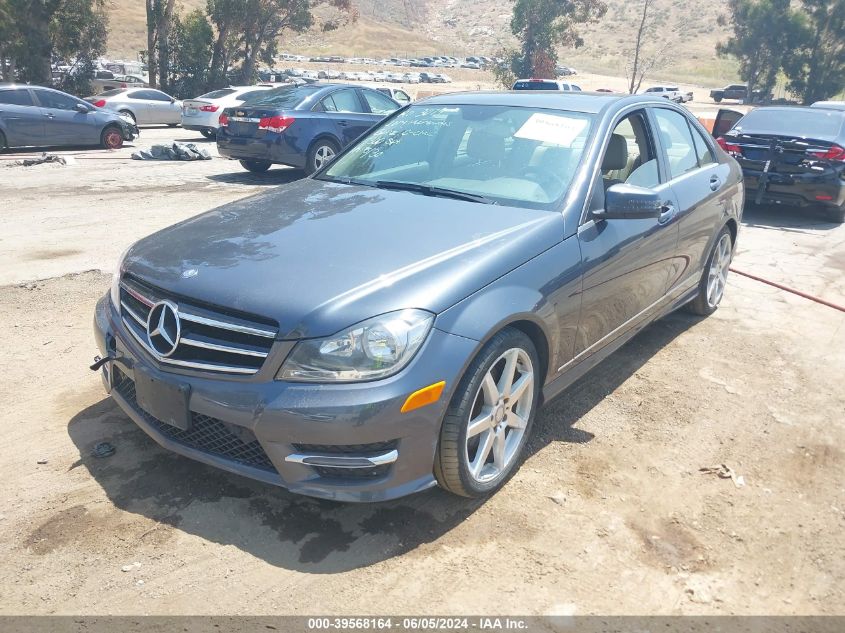 2014 Mercedes-Benz C 300 Luxury 4Matic/Sport 4Matic VIN: WDDGF8AB0EG236924 Lot: 39568164