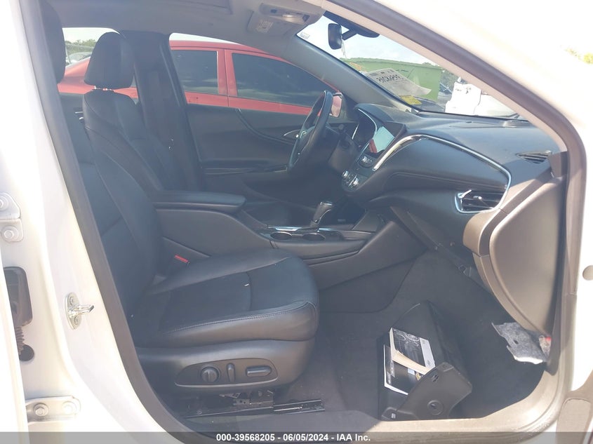 2016 CHEVROLET MALIBU LT - 1G1ZE5ST3GF186792